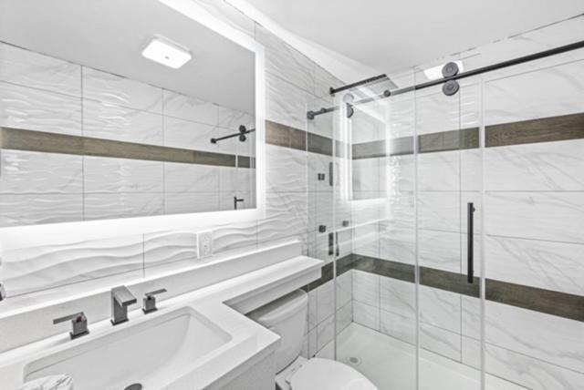 Hotel Opus Bronx Near Bay Plaza Mall New York Luaran gambar